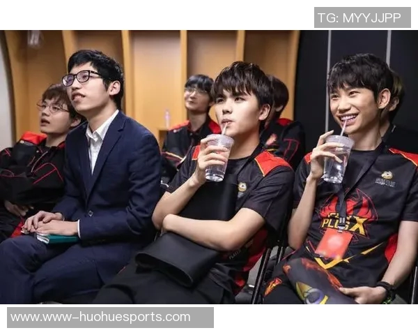 全球挑战赛中WE战队战术表现分析与点评探讨